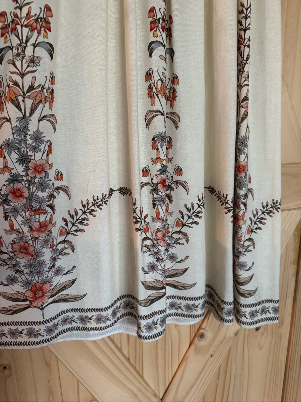 Max Studio London Floral Border Print Maxi Dress – Size Small – NWT - Picture 9 of 10